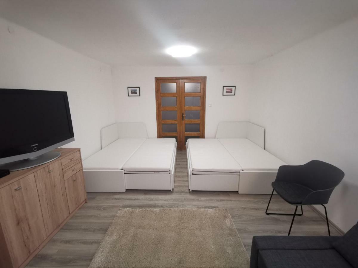 Szent Erzsebet Apartmanhaz Kecskemét Exterior foto