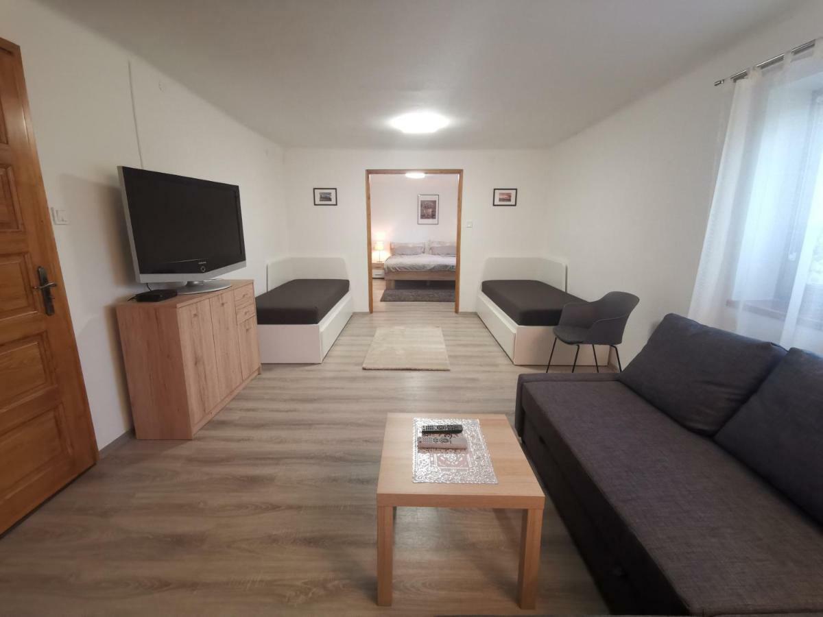 Szent Erzsebet Apartmanhaz Kecskemét Exterior foto